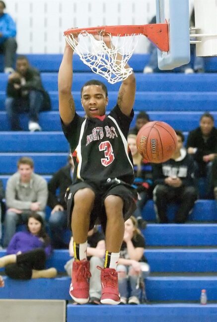 Marquis Wright Dunking