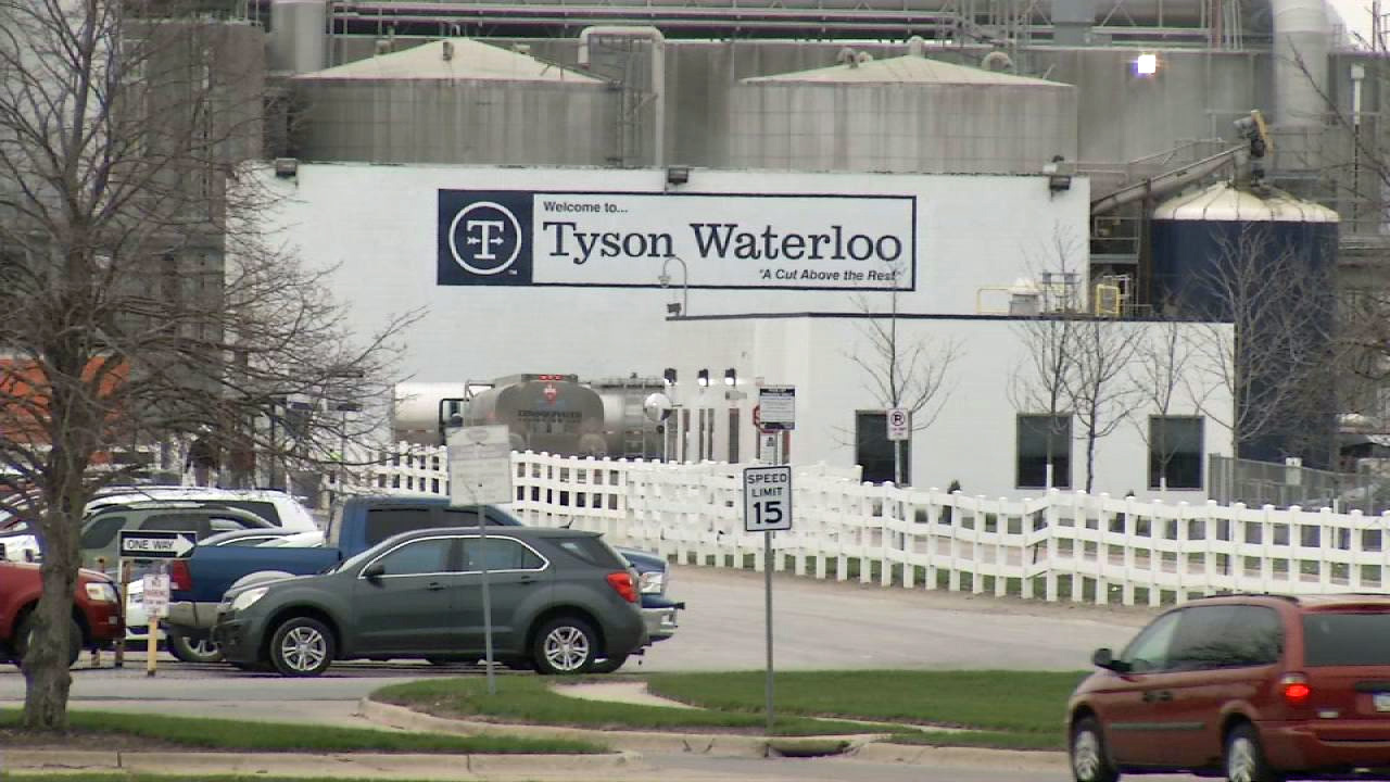 Tyson to suspend operations at largest pork plant indefinitely due to coronavirus pandemic