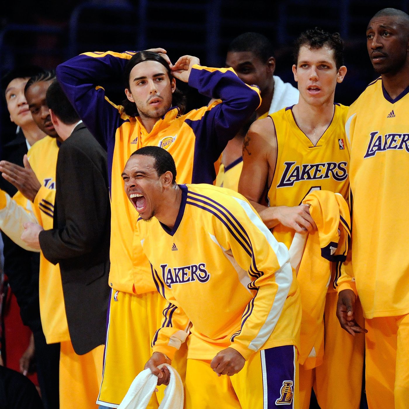 Former Laker Shannon Brown arrested after allegedly firing gun at people during open house mix up