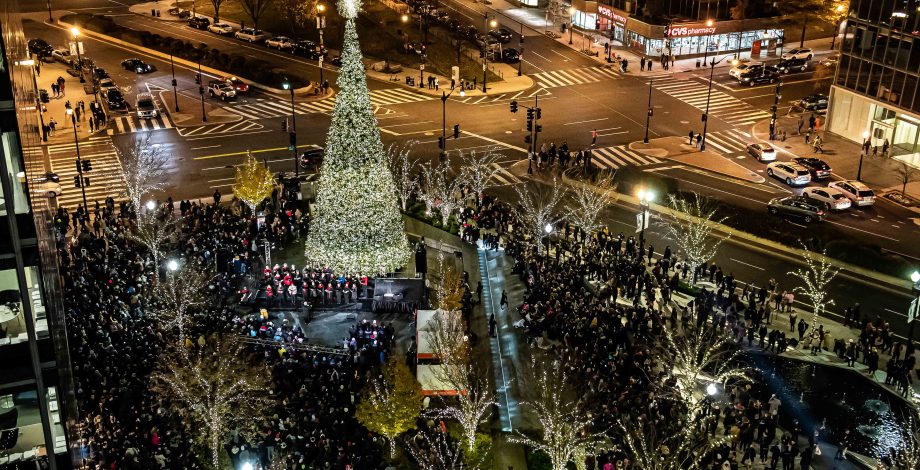 Closed streets for CityCenterDC tree lighting