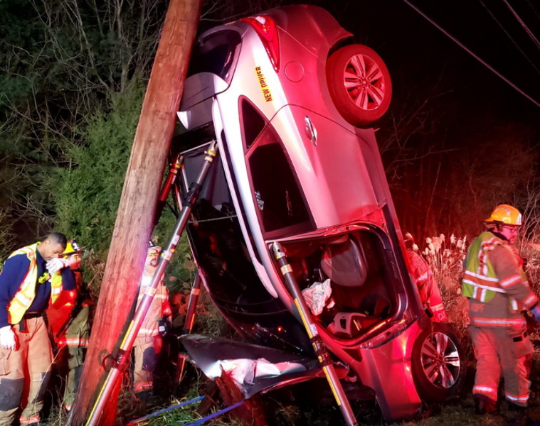 2 Teen Injured Following Collision With Utility Pole in Montgomery County.