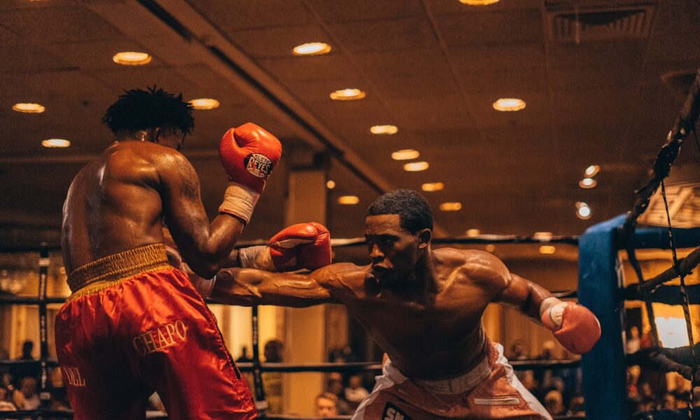 Baltimore Professional Boxer Lorenzo “Truck” Simpson Has Announced His Independency Within His Brand