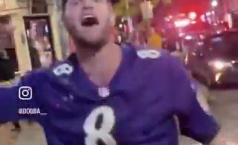 [Watch] Baltimore Ravens Fans Were Seen Roaming The Streets Looking For Commanders Fans To Fight.